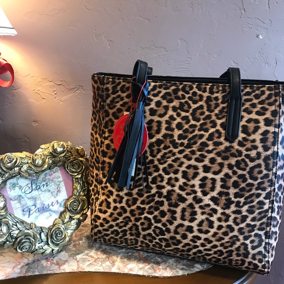 Leopard Print Handbag-LAST ONE - Picture 6 of 7